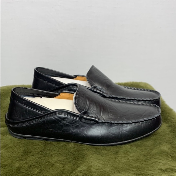 Men’s Sleek Black Slip-On Loafers with Moccasin Stitching - Picture 1 of 13